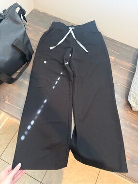 Small P Figs Isabela Wide Leg Pant